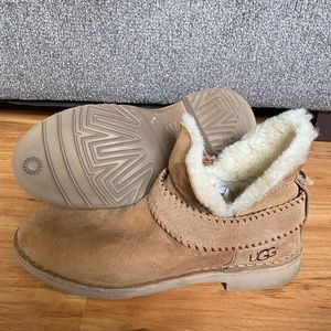 McKay Ugg bootie, size 8.5